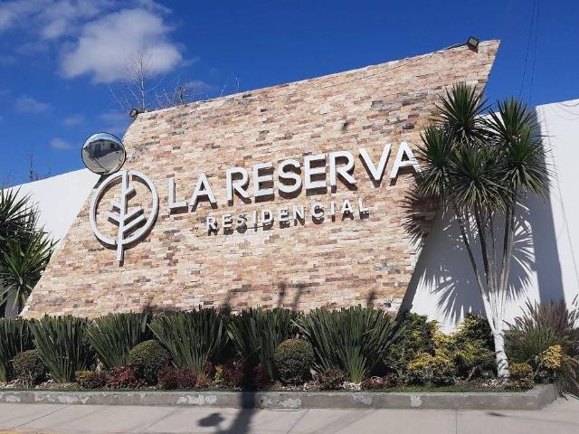 Casa Amueblada en Renta Fraccionamiento la Reserva Santa Matilde