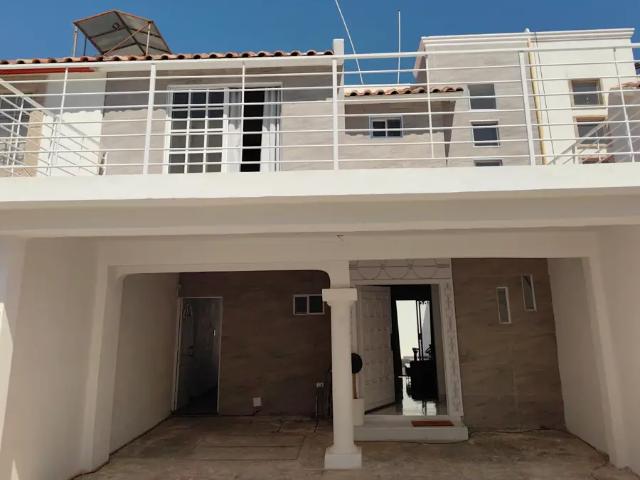Casa AMUEBLADA en Renta | Las Acacias, Viñedos Palma Real
