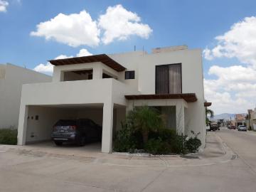 CASA AMUEBLADA EN RENTA RANCHO SANTA MONICA AGUASCALIENTES