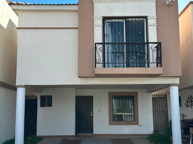 CASA AMUEBLADA EN RENTA | RINCÓN DEL VALLE
