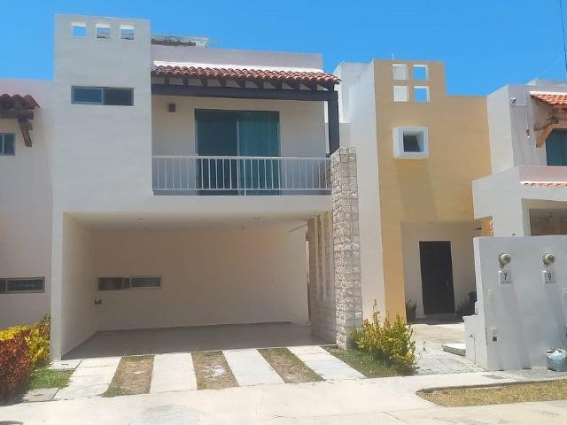 CASA CON O SIN MUEBLES FRAC.MAR AZUL