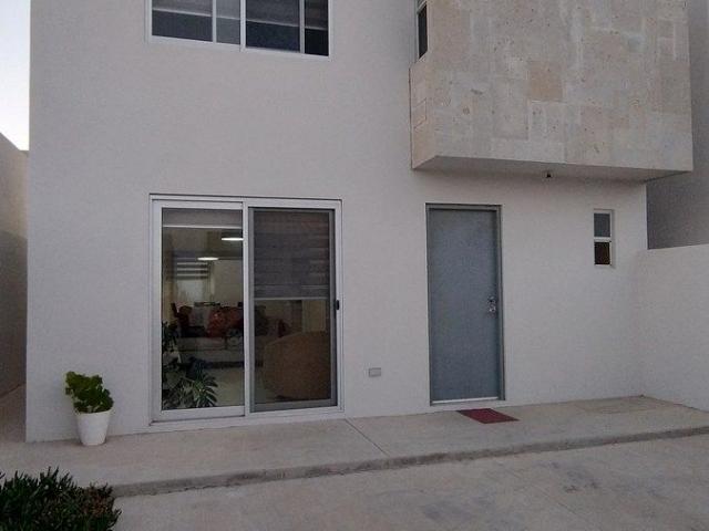 CASA AMUEBLADA PRIVADA CORAL ENSENADA BC EN RENTA
