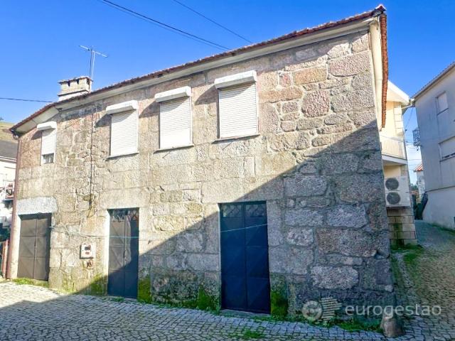 Casa antiga em Penude, Lamego
