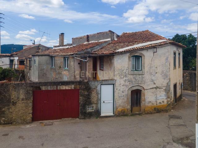 Casa Antiga para Recuperar em Miranda do Corvo, Coimbra