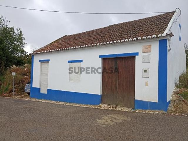 Casa Antiga para Restauro