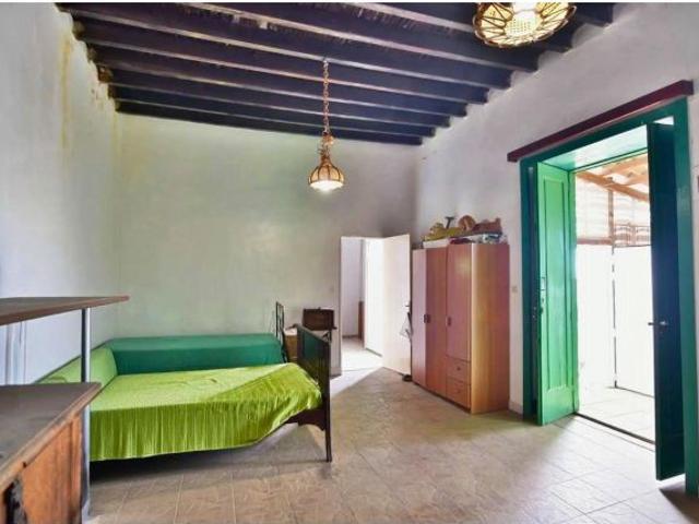 Casa antigua con encanto, terraza y terreno en Tafira La Montañeta