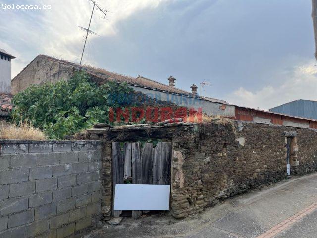 Casa antigua en Valdecañas de Tajo, Cáceres