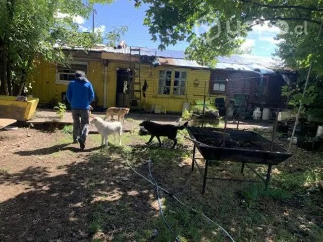 Casa antigua Sitio 1.000m2 Centro Pillanlelbun | 4 Dormitorios por 260000. 00 en Lautaro