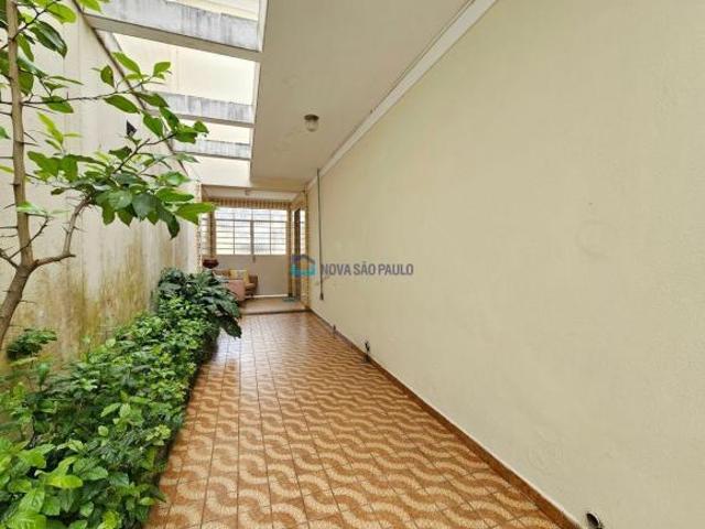 Casa Ao Lado do Parque Ibirapuera com 280 m²