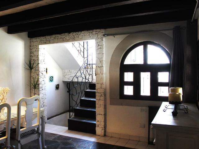 CASA ARBOLES