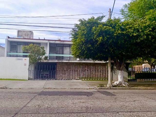 Casa Arbide