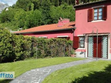 casa arredata Camaiore paese