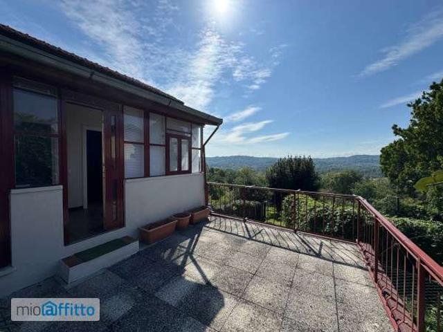 casa arredata con terrazzo Varese