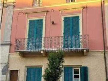 casa arredata con terrazzo Viareggio