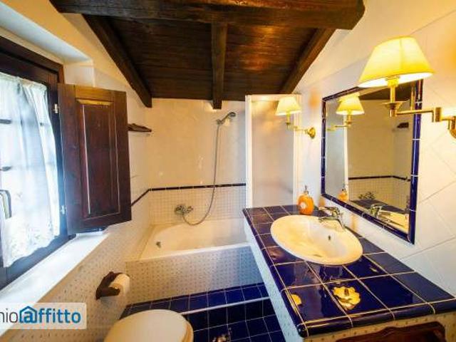 casa arredata con terrazzo Castelvecchio Calvisio