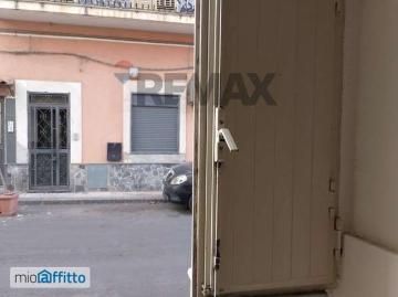 casa arredata con terrazzo Catania