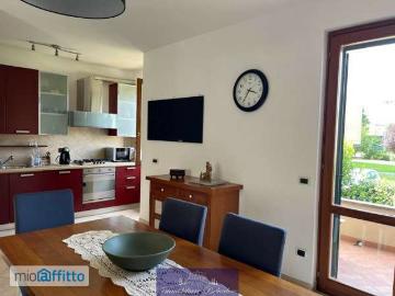 casa arredata con terrazzo Isolotto e legnaia