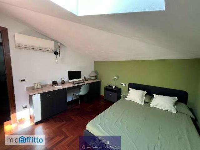 casa arredata con terrazzo Isolotto e legnaia
