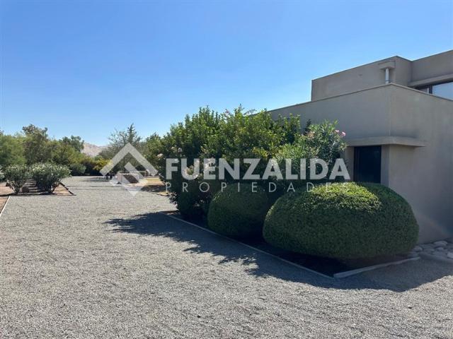 Casa Arriendo Santiago Colina Chicureo
