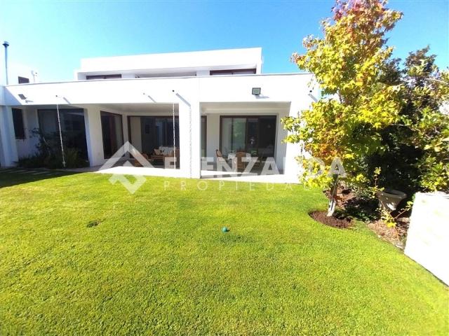 Casa Arriendo Santiago Lo Barnechea La Dehesa