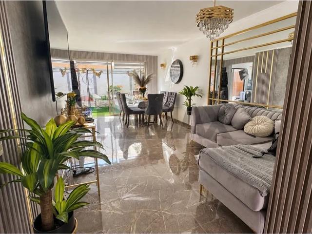 Casa Arriendo 5 Dormitorios Familias