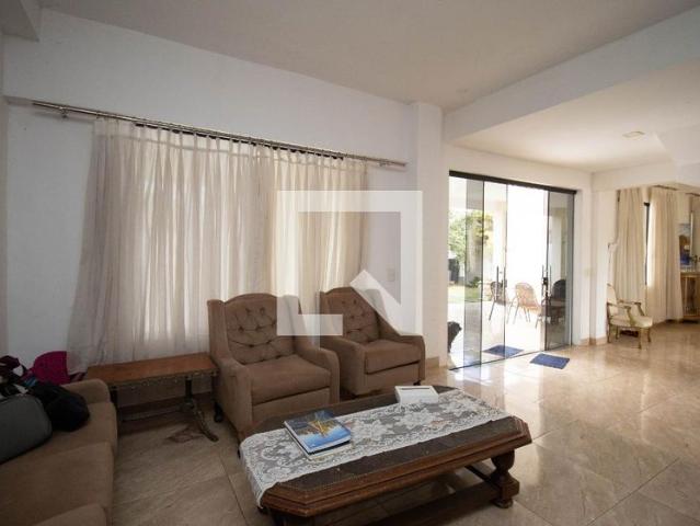 Casa, Asa Norte, 6 Quartos, 400 m2 Brasília