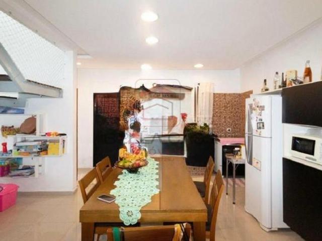 Casa Assobradada Mobiliada com 120m² na Chácara Califórnia ? Conforto, Espaço e Ótima Localização