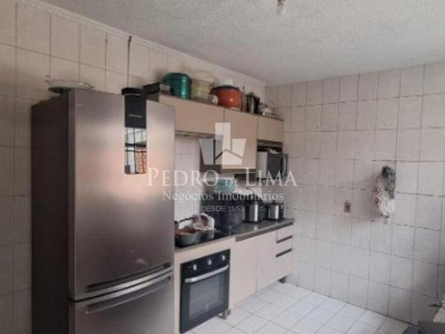 Casa assobradada à venda na Penha, 2 quartos, escritório e 2 vagas