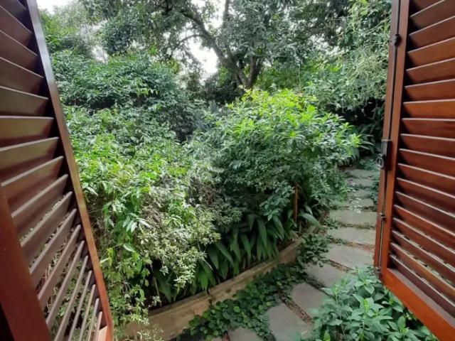 Casa Assobradada a Venda, Tremembé, 407 m² au e 2.500m² at, 3 dormitórios, 1 suíte, 5 pavimentos