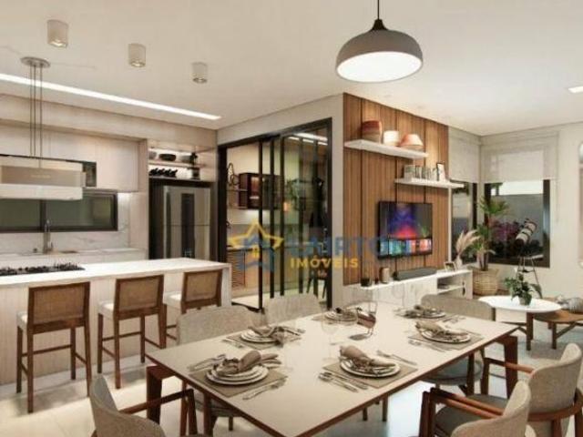 Casa Assobradada com 3 Suítes, Varanda e Espaço Gourmet à Venda em Atibaia