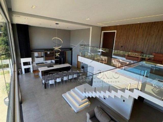 CASA ASSOBRADADA COND. 5 QUARTOS LE PORTIER NAUTIC RESIDENCE