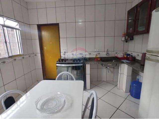 Casa assobradada de 132m², à venda no Jd Ponte Alta I / Guarulhos