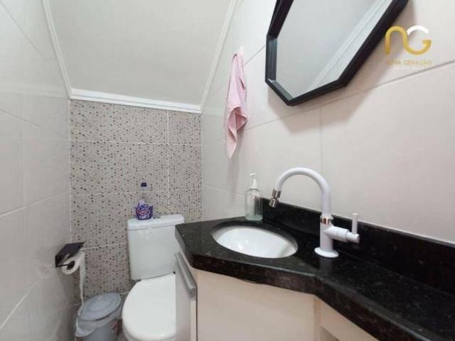 Casa Assobradada em condominio 02 dormitorios Bairro Bal.Maracanã/Praia Grande sp