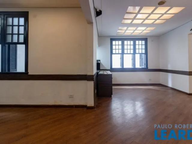 Casa assobradada higienópolis sp