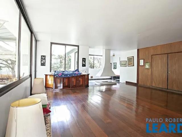 Casa assobradada jardim luzitânia sp