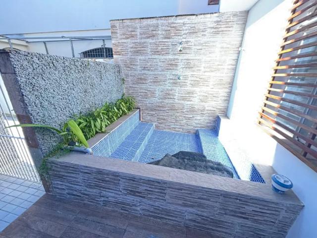 Casa Assobradada para Locação com 3 Dormitórios, Quintal e Spa no Jardim Bonfiglioli