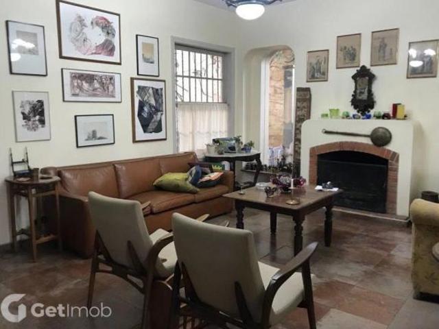 CASA ASSOBRADADA PERDIZES SP