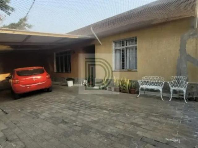 Casa assobradada à venda na granja vianna / cotia