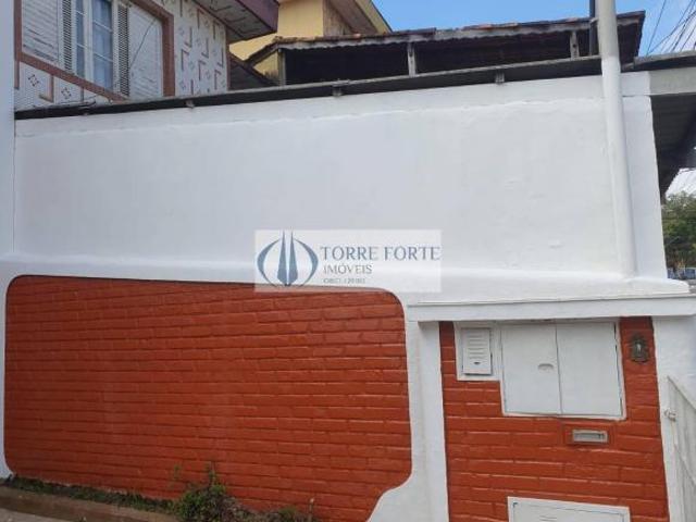 Casa assobradada 2 dormitórios 2 banheiros e 3 vagas Vila Formosa