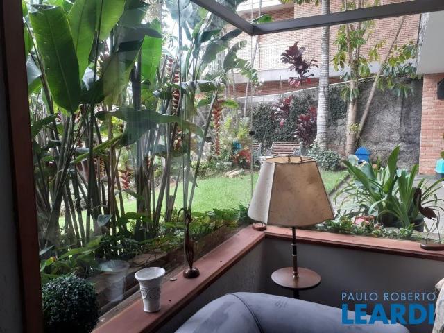 Casa Assobradada