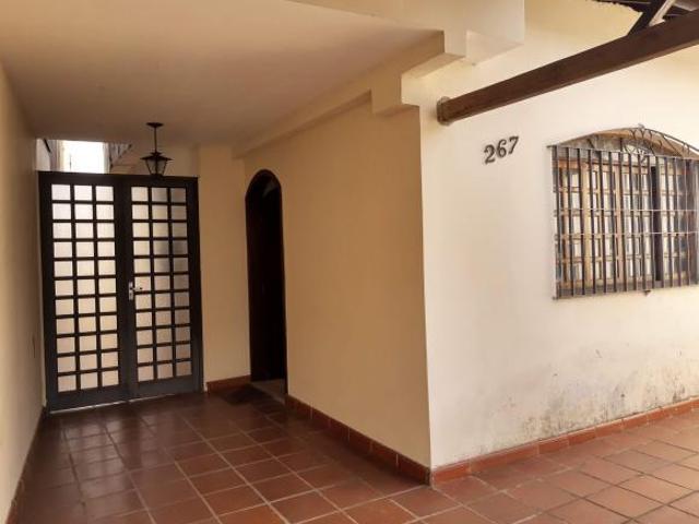 CASA ASSOBRADADA