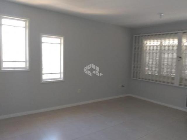 Casa bairro Cristal 4 dormitórios/quartos