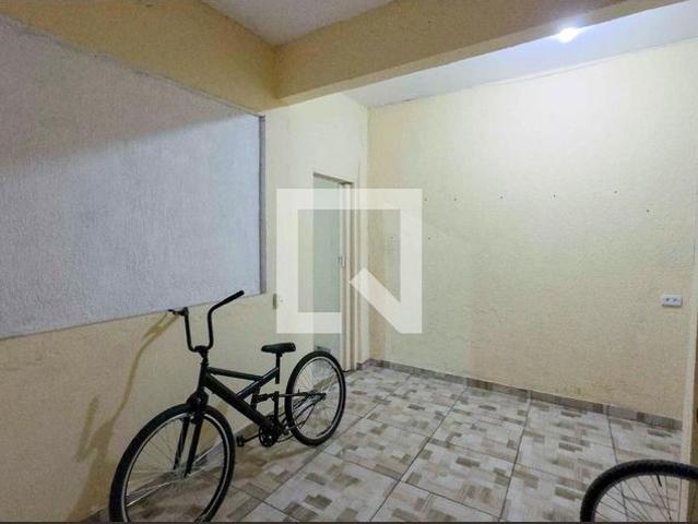 Casa, Bandeiras, 1 Quarto, 30 m2 Osasco