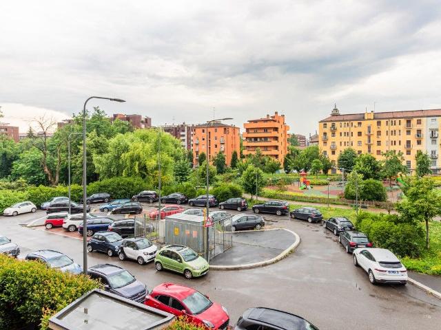 Casa Barbara, Milan Amsterdam Apartments for Rent