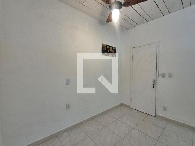 Kitnet, Barra da Tijuca Marapendi, 1 Quarto, 20 m2 Rio de Janeiro