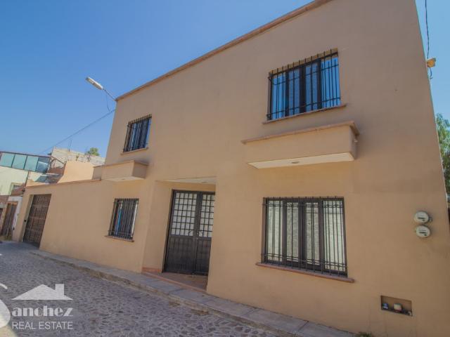 Casa Barrio La Palmita