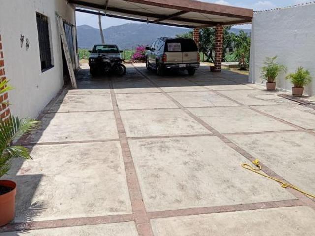 CASA BELLÍSIMA A 10 MINUTOS DE IXTAPAN DE LA SAL