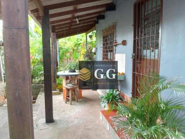 Casa bem localizada em Itapuã RS