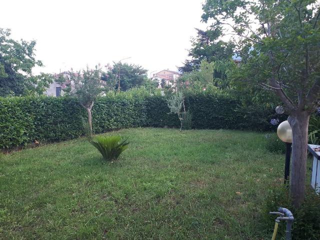 Casa Bifamiliare in vendita a Civitella del Tronto, Rocche
