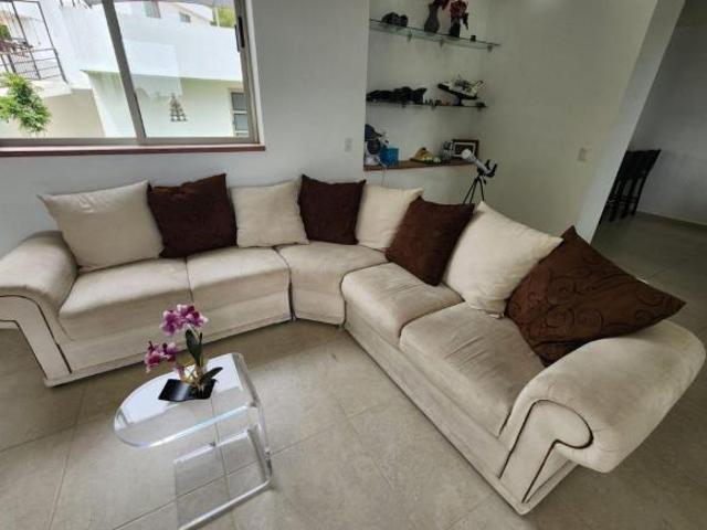 CASA BLANCA: RESIDENCIA CON JACUZZI PRIVADO, AMENIDADES Y ALTO POTENCIAL EN RANCHO SAN DIEGO